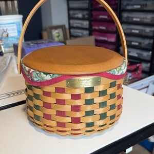 Longaberger 2003 Caroling Basket w/ Wooden Lid, Liner and Protector